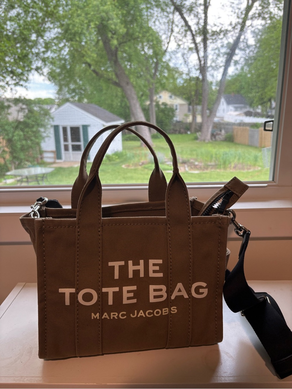 Marc Jacobs The Tote Bag in olive green